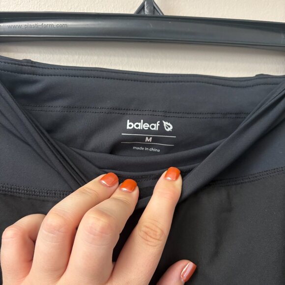 Baleaf Women's High-Waisted Running Skirt with Built-in Shorts - Picture 3 of 4